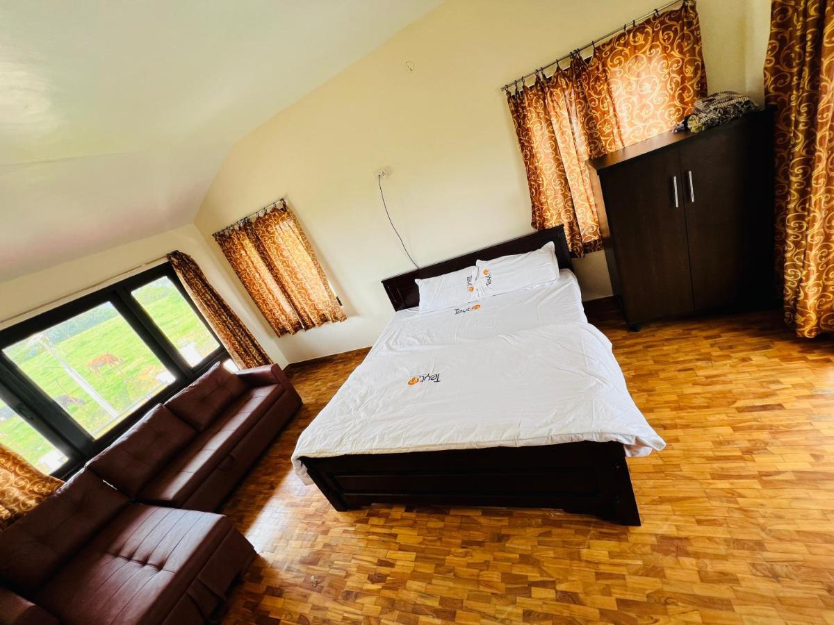 Teyt Castle Villa Ooty Buitenkant foto