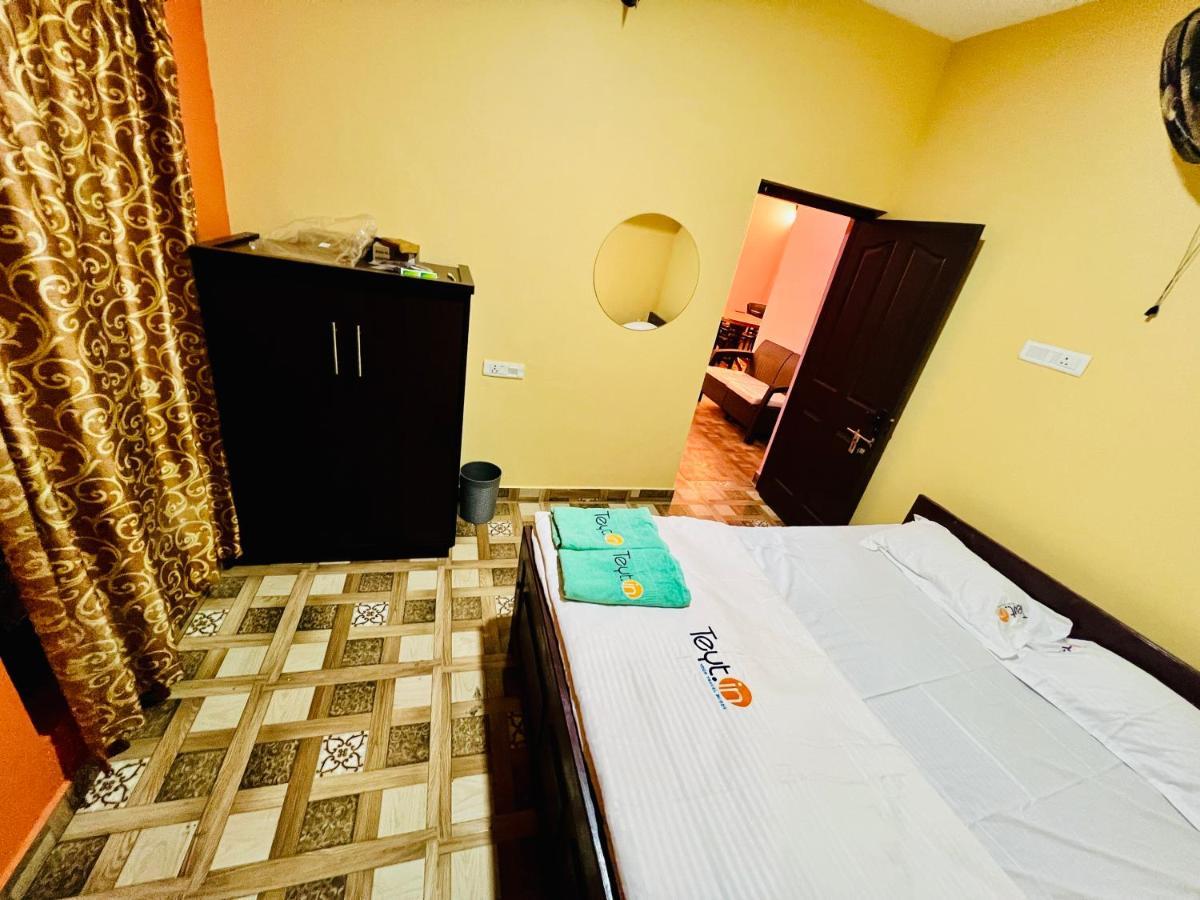 Teyt Castle Villa Ooty Buitenkant foto