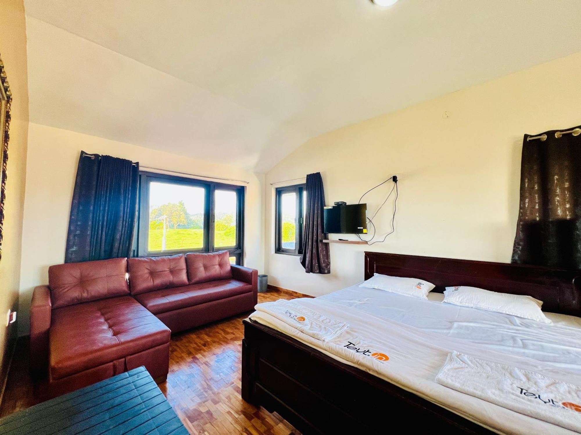 Teyt Castle Villa Ooty Buitenkant foto
