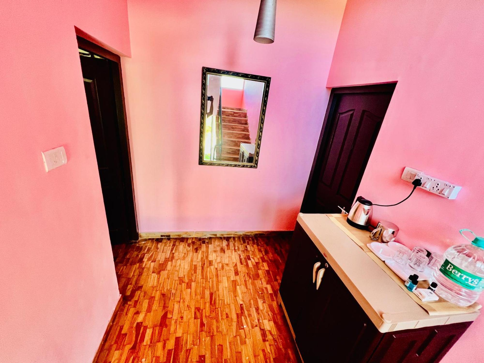 Teyt Castle Villa Ooty Buitenkant foto